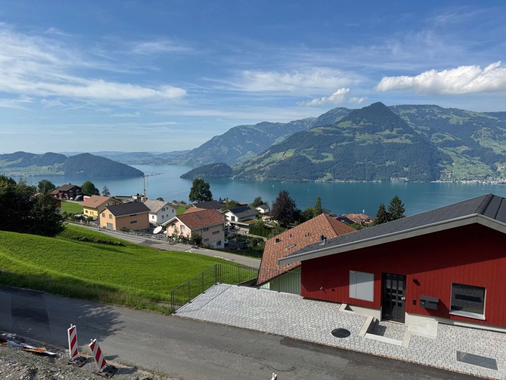 3½ -Zimmer Tiny Villa an schöner Aussichtslage mit unverbaubarer Seesicht - Bild 5