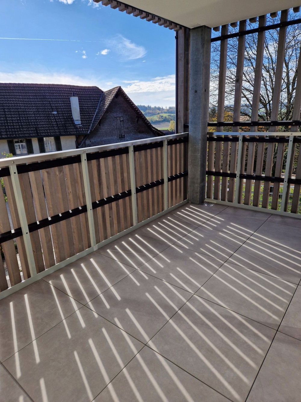 3.5 Zimmer Eigentumswohnung an zentraler Lage mit Blick Richtung Hüttwilersee - Bild 2