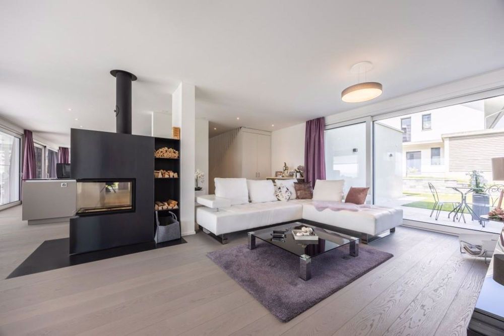 moderne 5-Zimmer Villa - Wohnzimmer