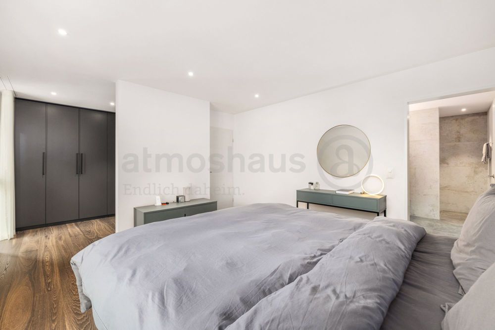 Traumhaus am Brienzersee mit 3.5-Zi-Wohnung, Lift und Panorama! - Bild 1
