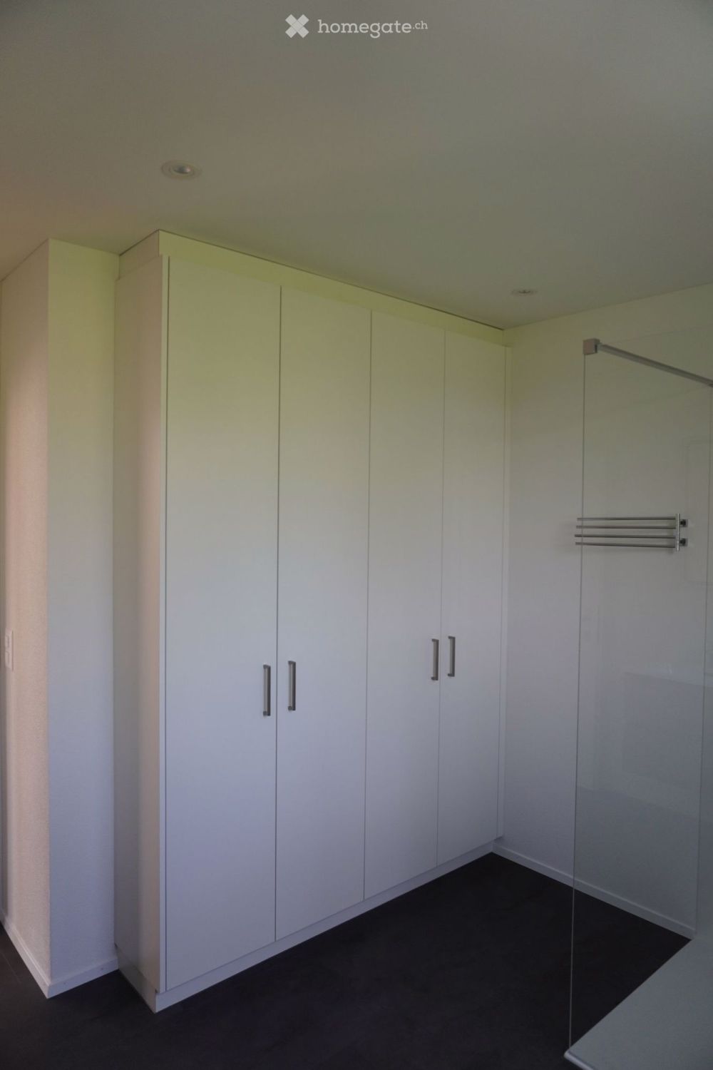 Moderne 6.5-Zimmer-Neubau-Wohnung in ruhiger Lage von Eschenbach SG - Bild 8