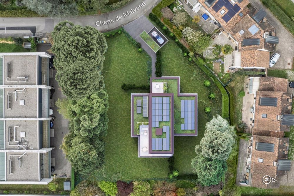 Prächtige 5-Zimmer-Wohnung mit 270 m² großem privaten Garten - Bild 5