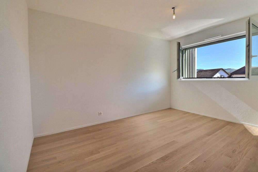 Neue 4.5-Zimmer-Wohnung - Bild 3