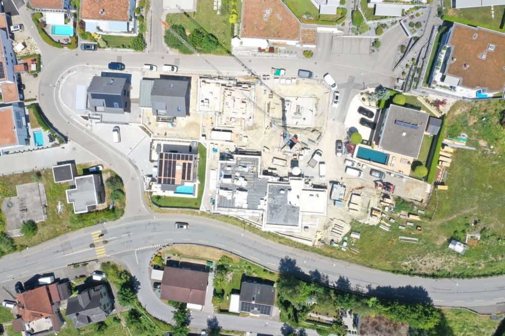 Nur noch ein Haus verfügbar - Komfortables Wohnen mit unverbaubarem Panoramablick - Bild 3