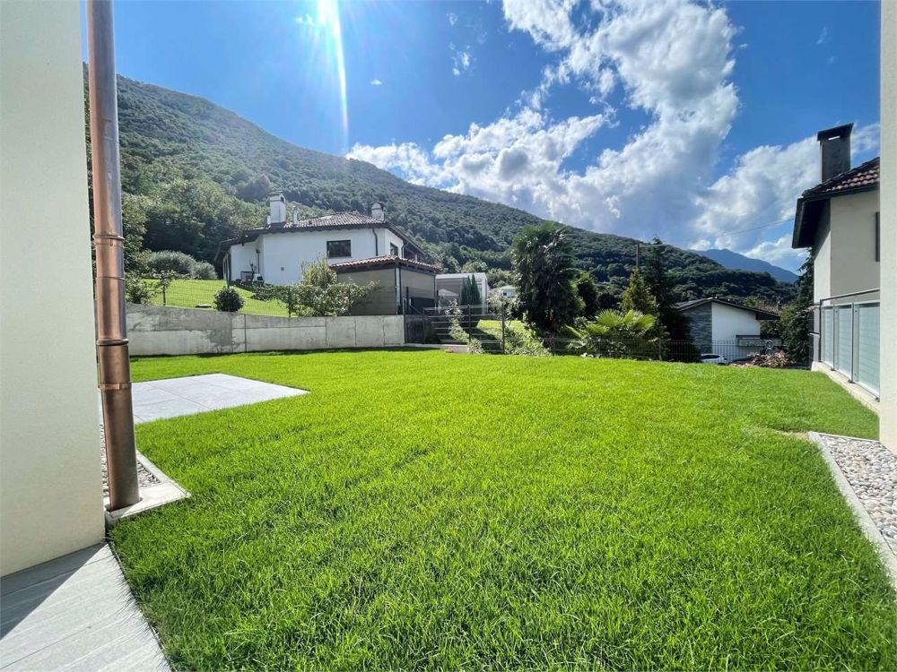 Wunderschönes Einfamilienhaus 4.5 Zimmer mitten im Grünen - Bild 10