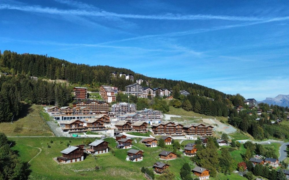 Magnifique 5.5 pièces neuf en RESIDENCE SECONDAIRE - Bild 1