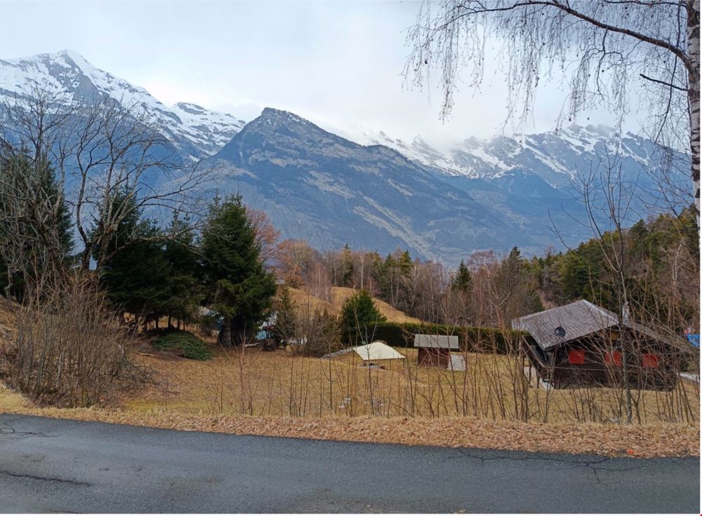 Chalet neuf 4 chambres dans un environnement privilégié avec autorisat - Bild 3