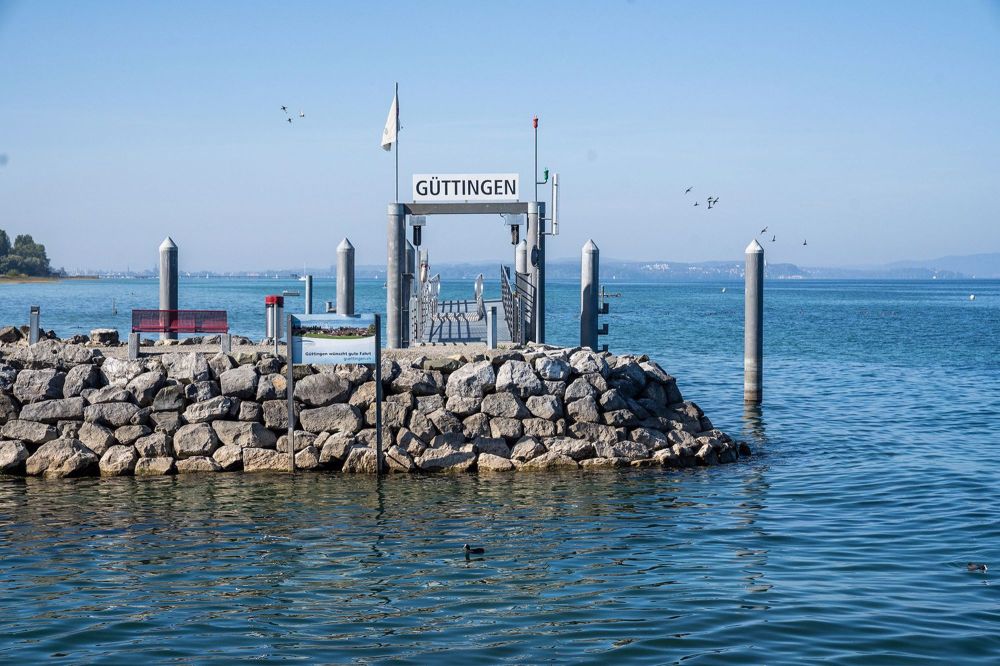 Attikawohnung mit grosszügiger Terrasse und Seeblick - Bild 8
