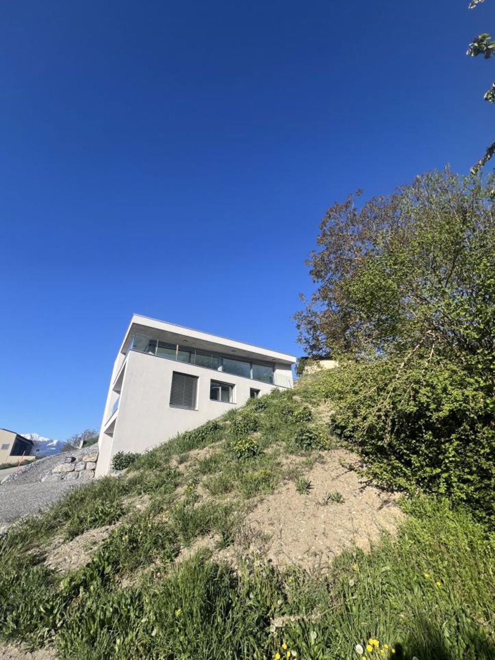 Moderne Villa mit Aufzug - Bild 2