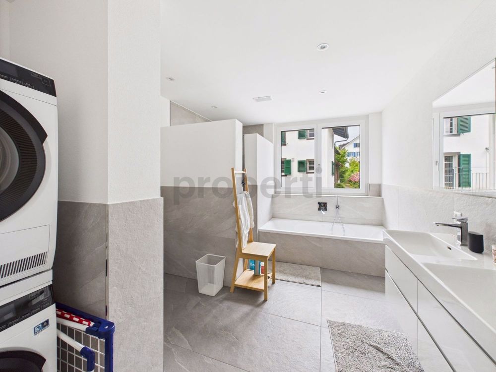 Modernes und nachhaltiges Reihenhaus mit Weitsicht in Horgen - Image 8