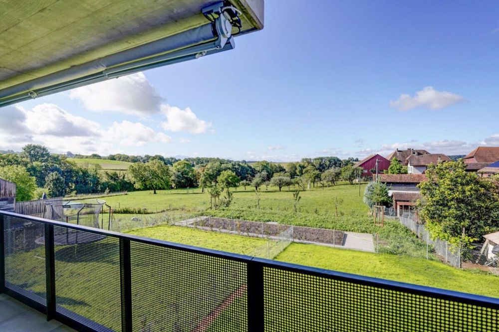 Wohnung mit 4.5 Zimmern, neu - Beau balcon offrant un dégagement magnifique