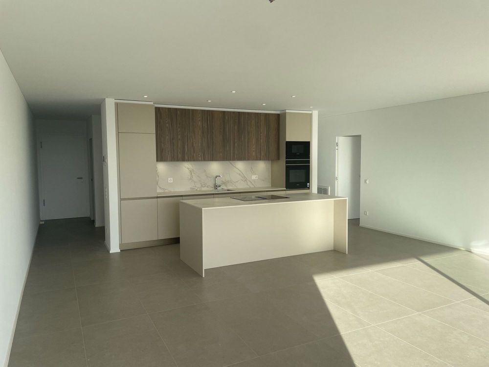 NEUES UND AUSSERGEWÖHNLICHES 3.5-ZIMMER-APARTMENT MIT BEZAUBERNDEN AUSBLICK - Bild 5