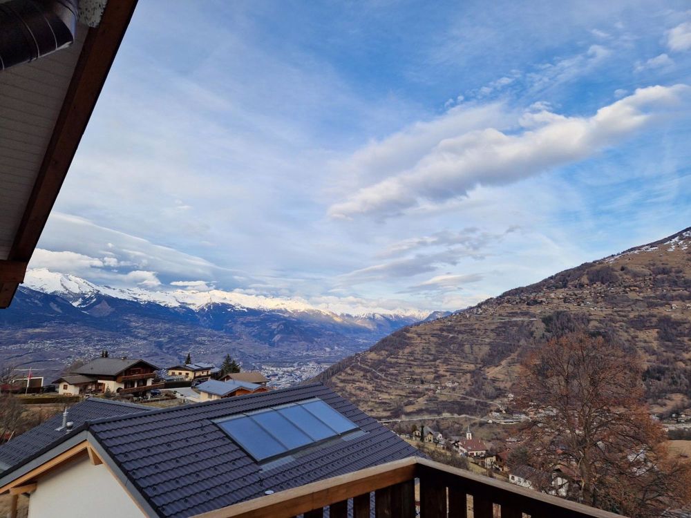 Attikawohnung mit 2.5 Zimmern in Sornard zum Verkauf - Bild 1