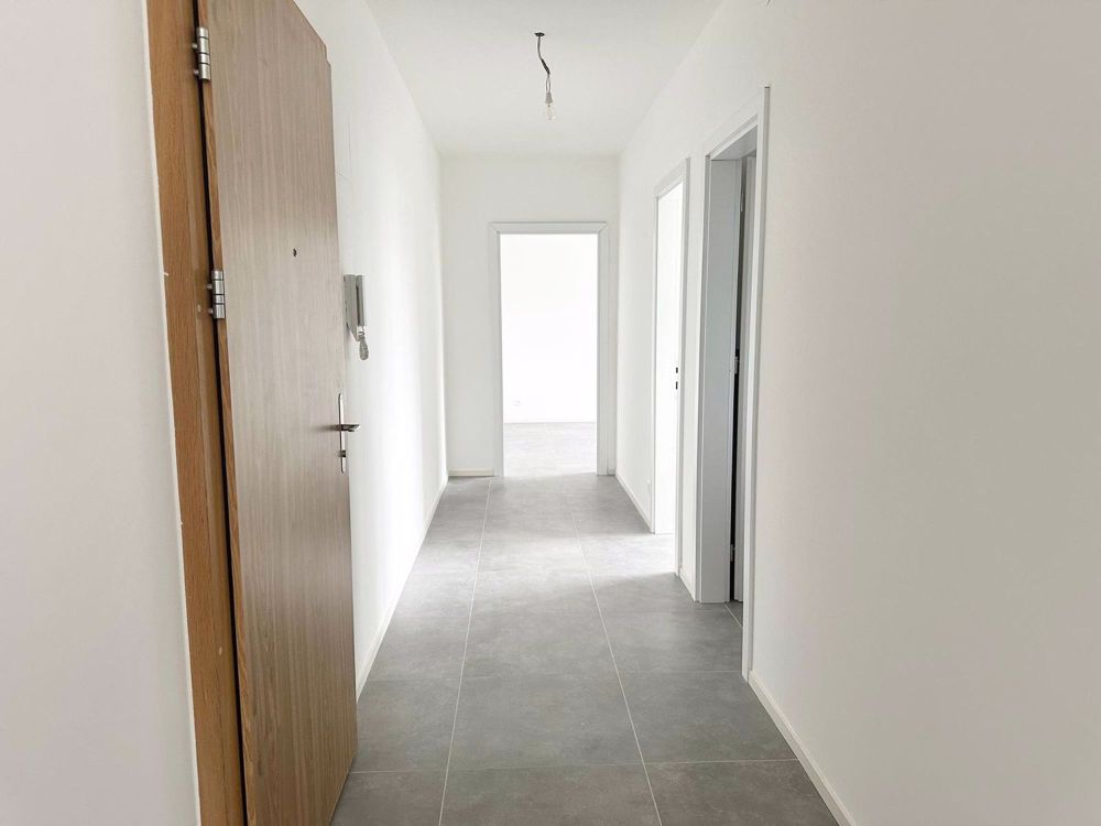 3,5 Lokale renoviert in Losone – strategische Residenz und ideale Investition! - Bild 6