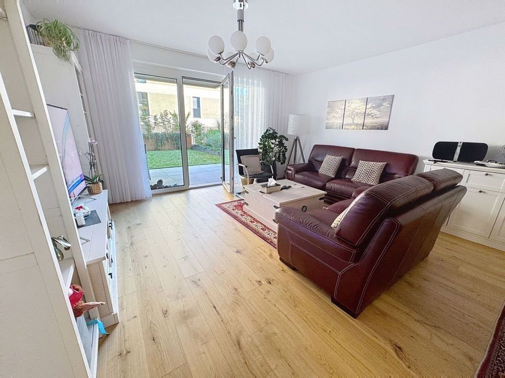 Schönes 3.5-Zimmer-Apartment mit Garten und Terrasse - Moudon (St. Michael-Viertel) - Bild 2