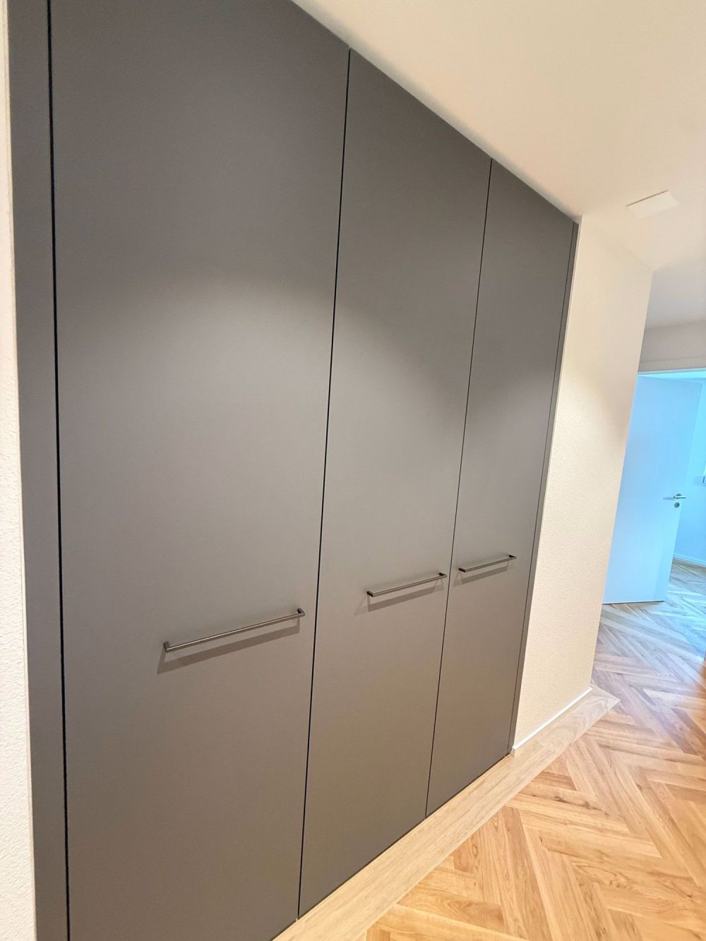 Neugebaute 4.5-Zimmer-Maisonettewohnung in ruhiger Lage in Blauen - Bild 6