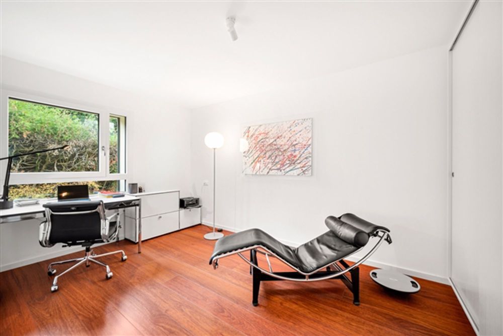 Eine einzigartige Kulisse zwischen See, Weinbergen und Bergen - Bild 8