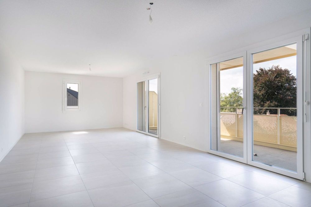 Nouvelle promotion: Superbe appartement de 4.5 pièces avec balcon - .