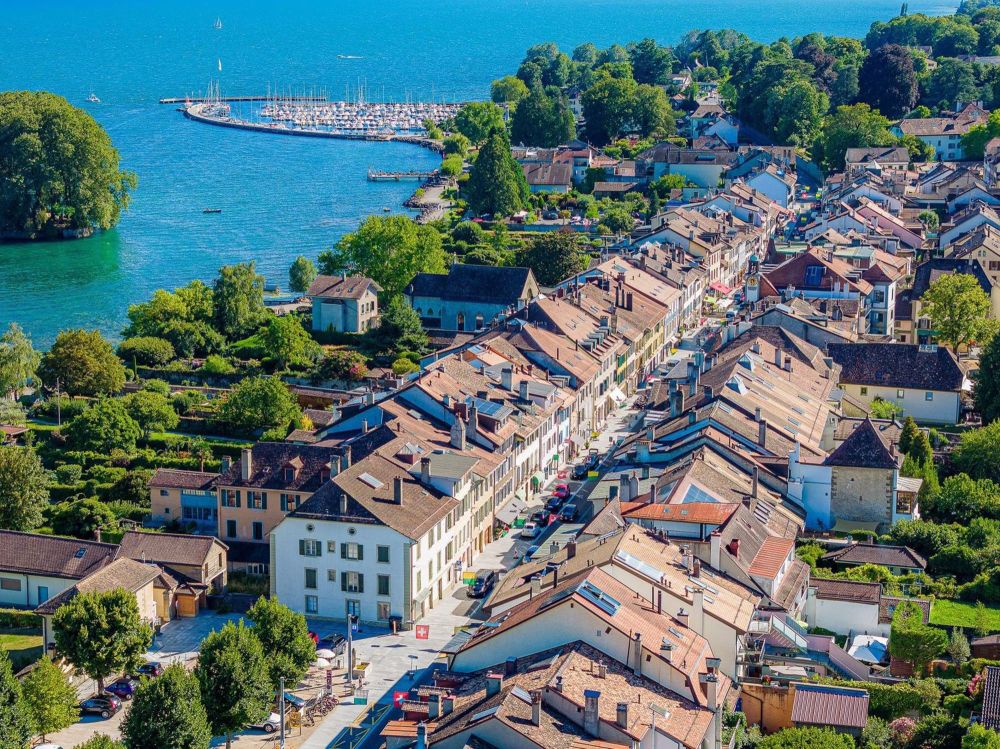 Studio neu mit überdachter Terrasse und Garten - Bild 10