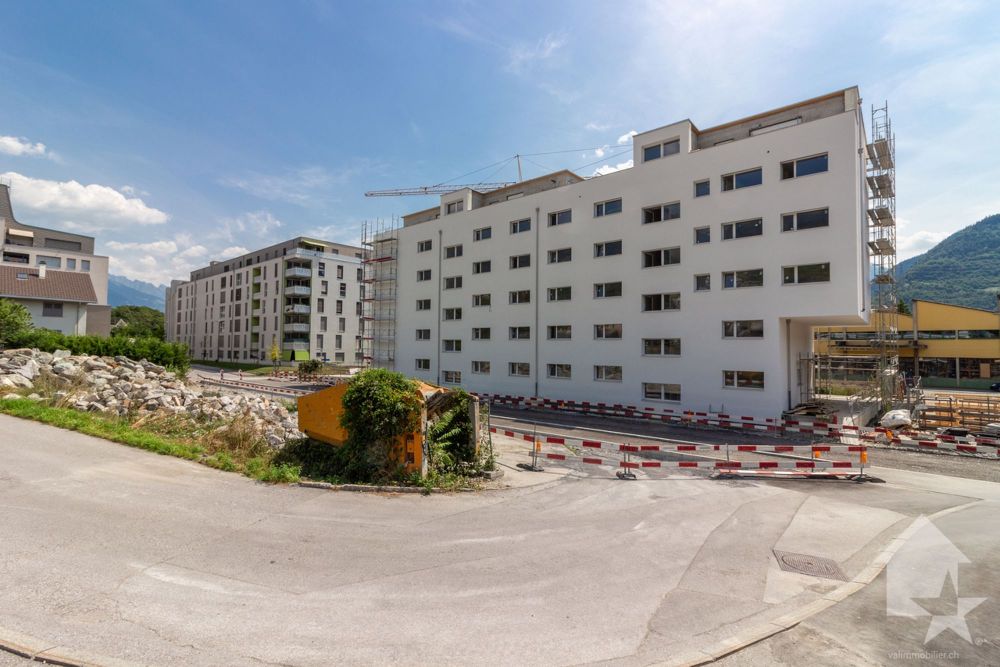 Superbe appartement de 4.5 pièces de 130 m2 proche des commodités - Bild 3