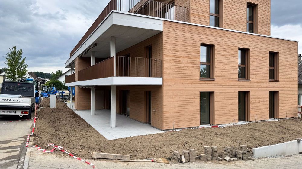 Neubau Familienwohnung - Hochwertig ausgebaut und bezugsbereit - Bild 2