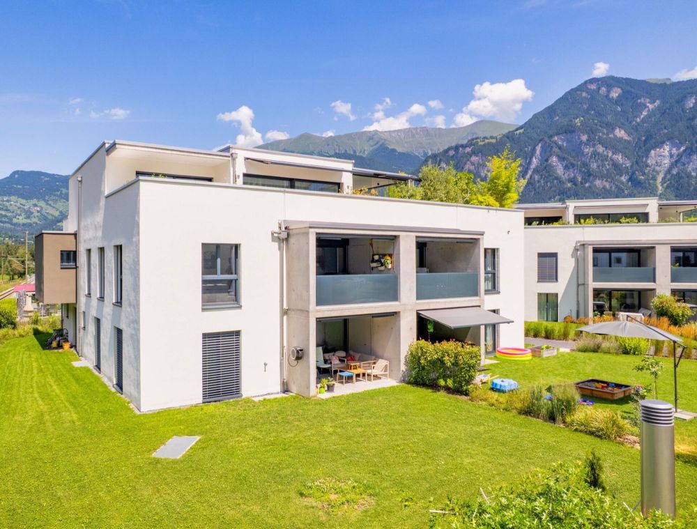 Neuwertige 4.5 Zimmerwohnung mit Wohlfühlcharakter - Bild 2