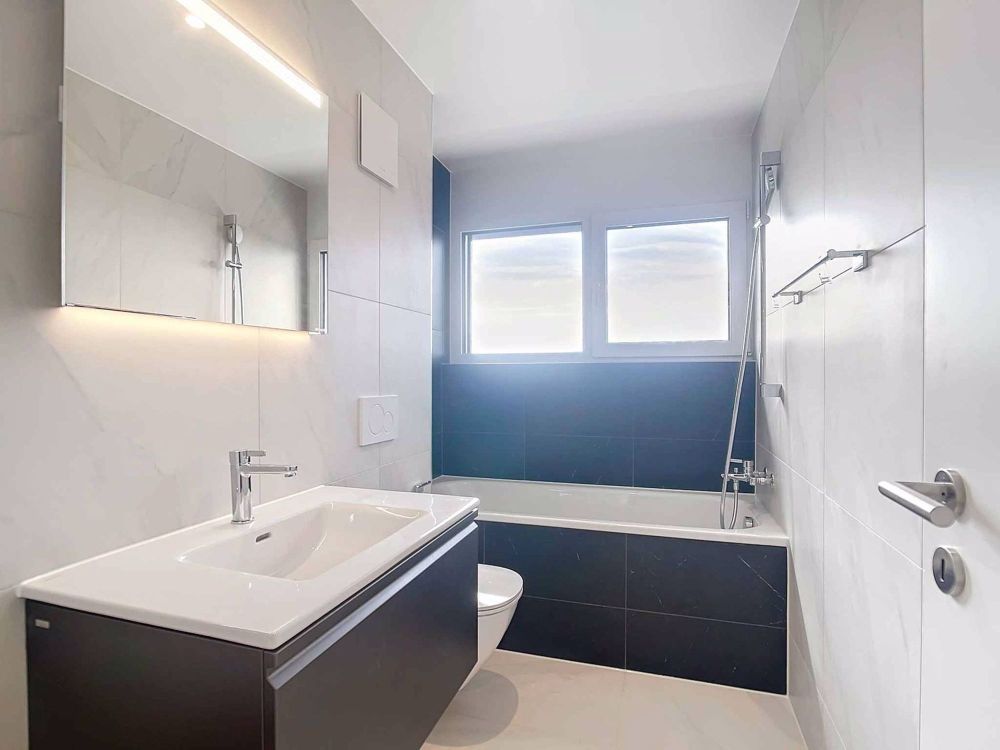 LETZTES WOHNUNGSPAKET: Neues MINERGIE-Attikapartment mit Panoramablick - Bild 9