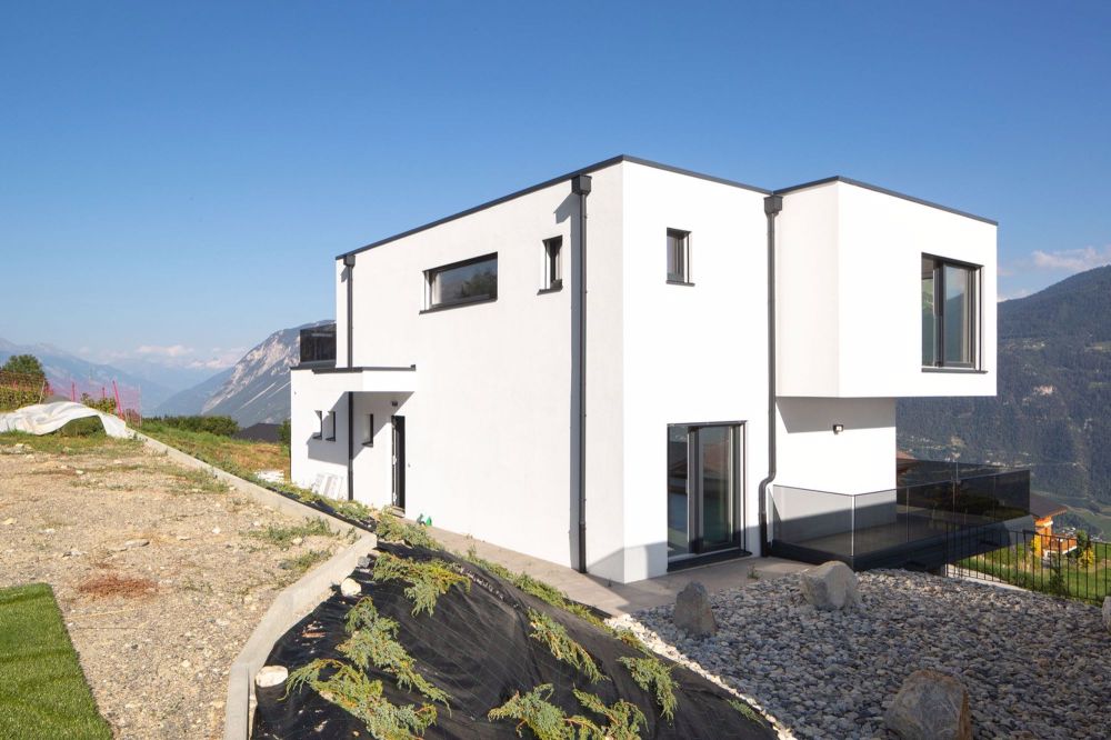 Villa neu erbaut und atemberaubend mit 6,5 Zimmern und Aussicht in Crans-Montana - Bild 12