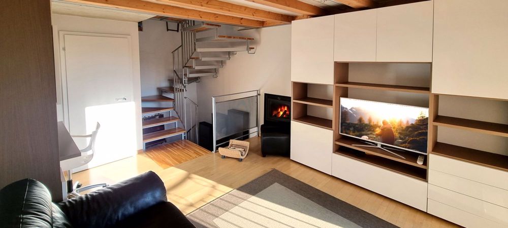 Seltenes 4-Zimmer-Haus mit separatem Raum und Seeblick renoviert - Bild 3