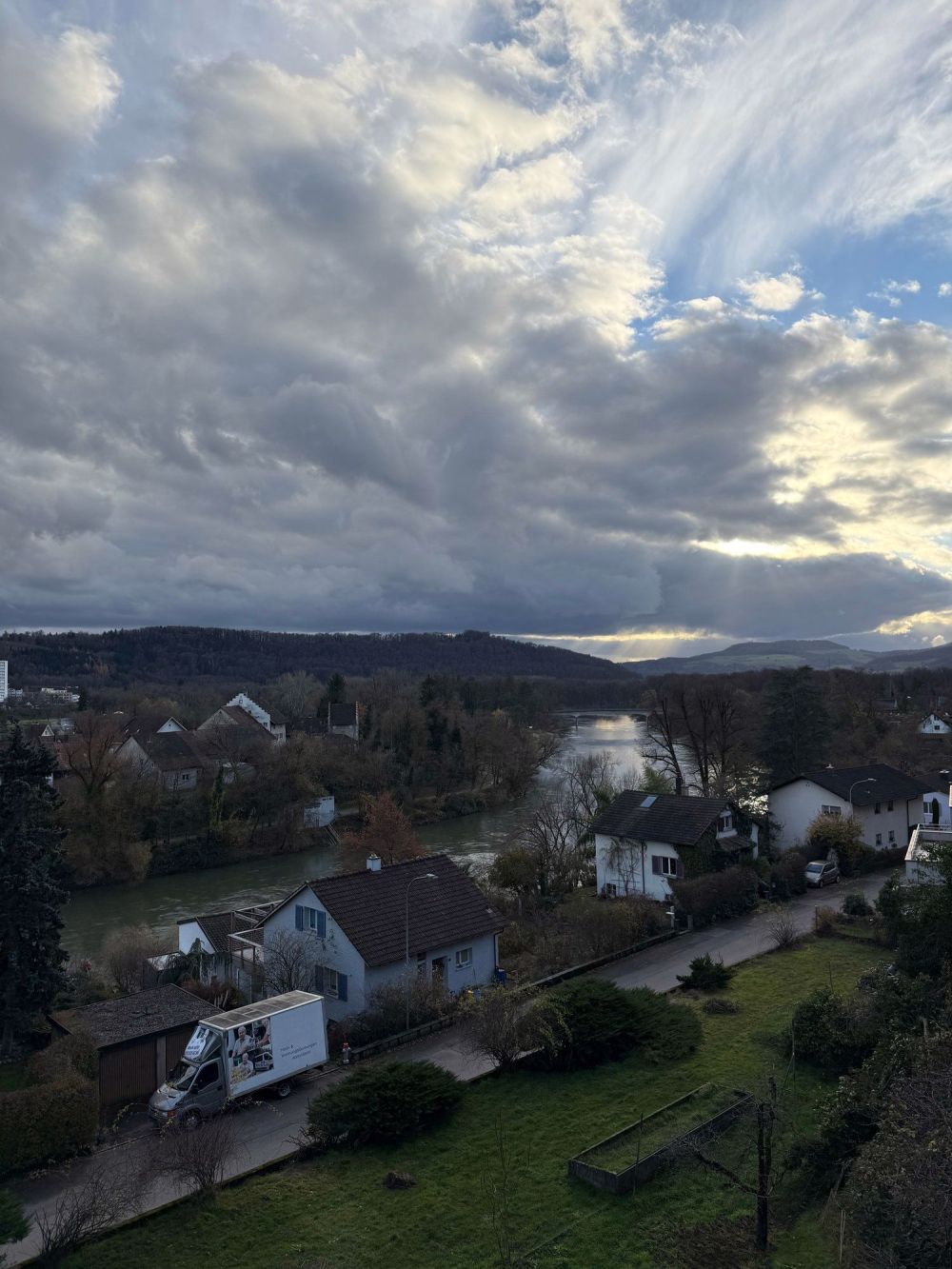 Exklusive und Hochwertiges Terrassenhäuser am idyllischen Brugg – Ihr Wohntraum auf einer Ebene - Bild 12