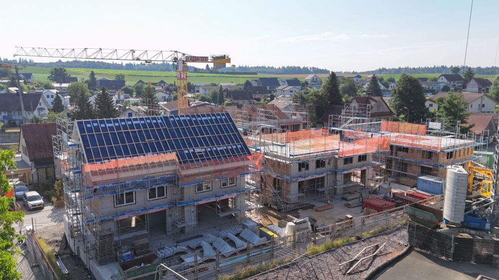 Modern, nachhaltig, familienfreundlich - Neubau mit Wärmepumpe & PV-Anlage - Bild 1
