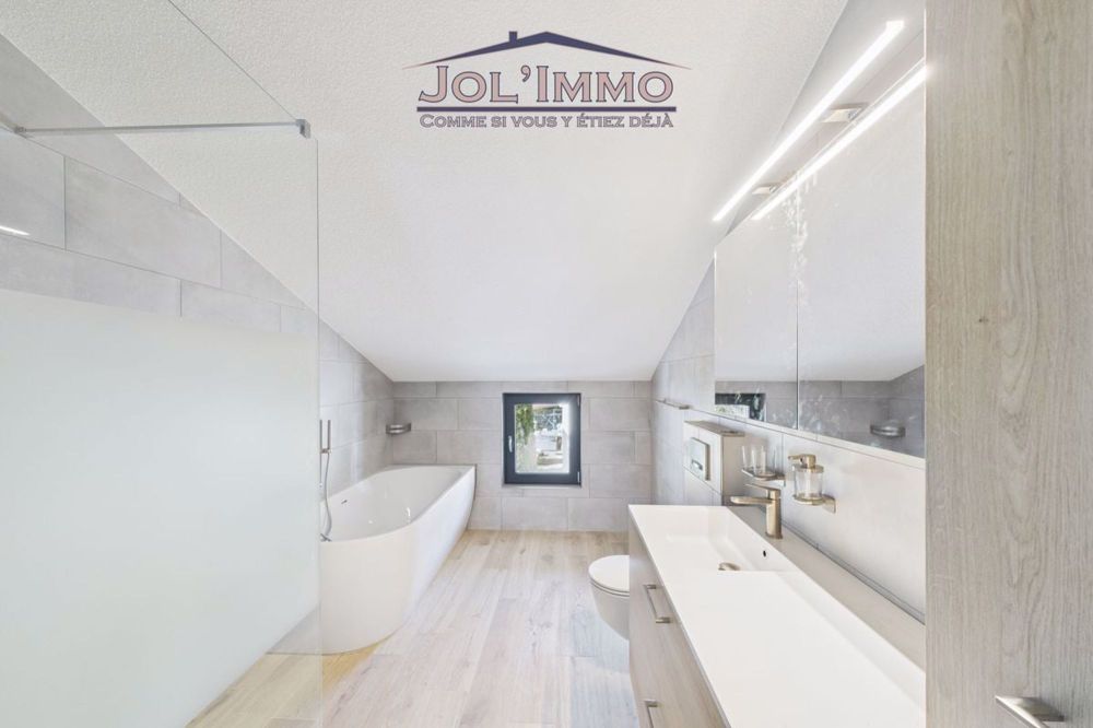 Magnifique Maison Familiale Moderne à Court ? Un cadre de vie exceptionnel vous attend ! - Bild 7
