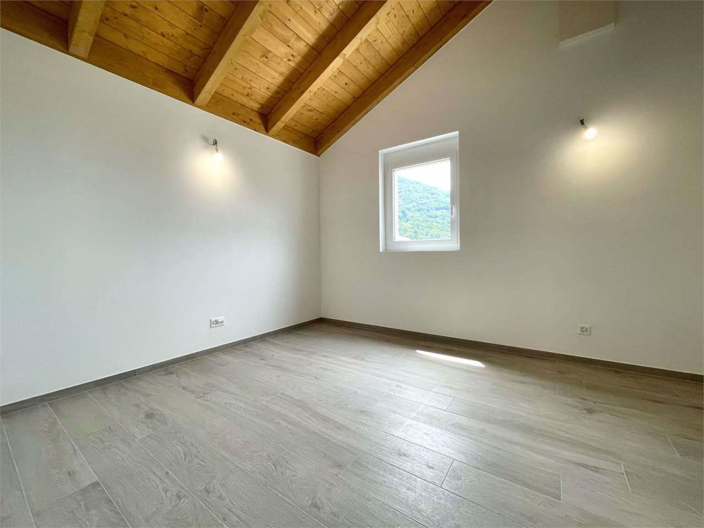 Villa con giardino di nuova costruzione a Sant'Antonino - Bild 4