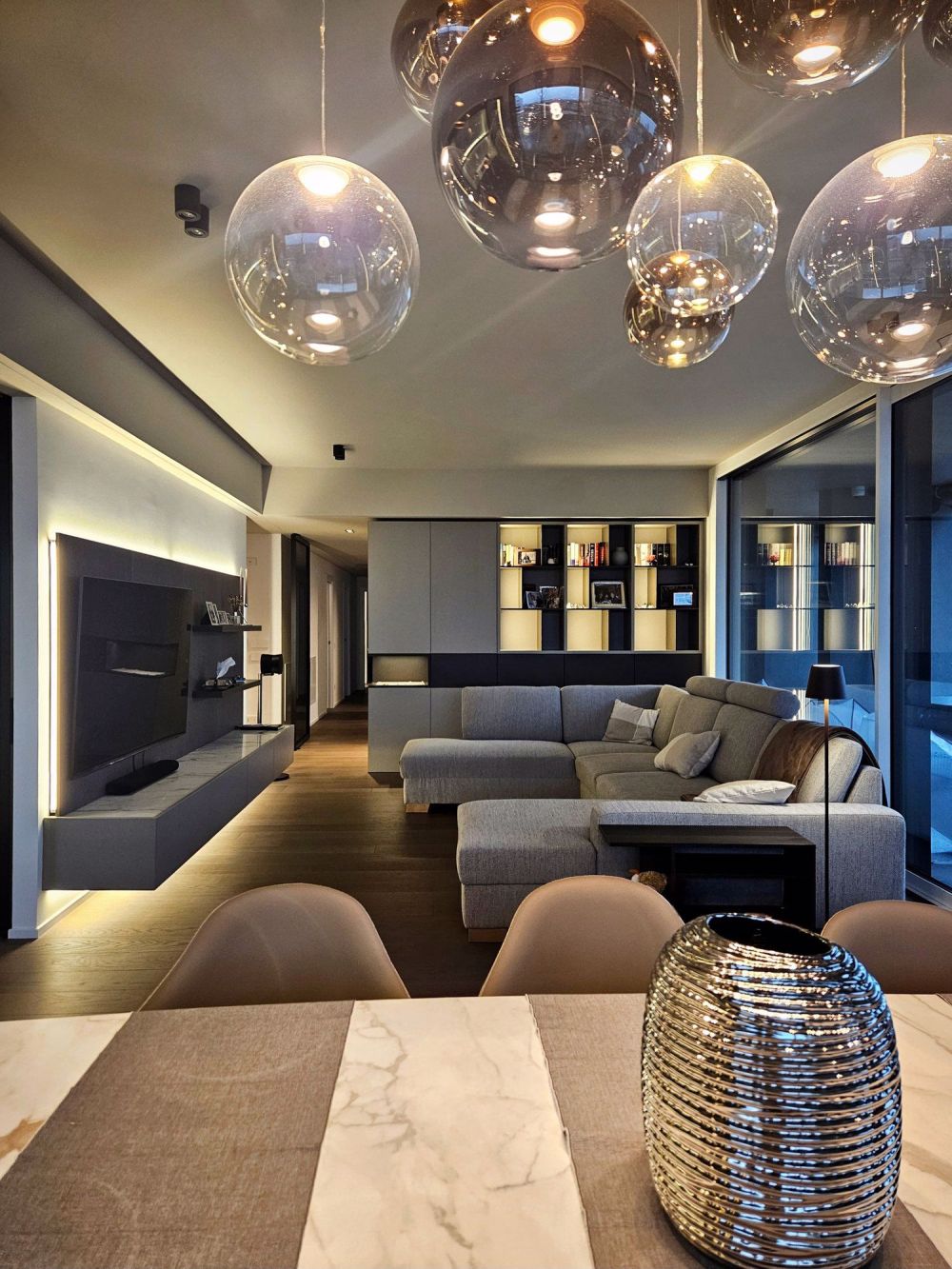 Sichern Sie sich Ihr neues Zuhause mit traumhafter Panoramasicht und viel Komfort - Bild 1