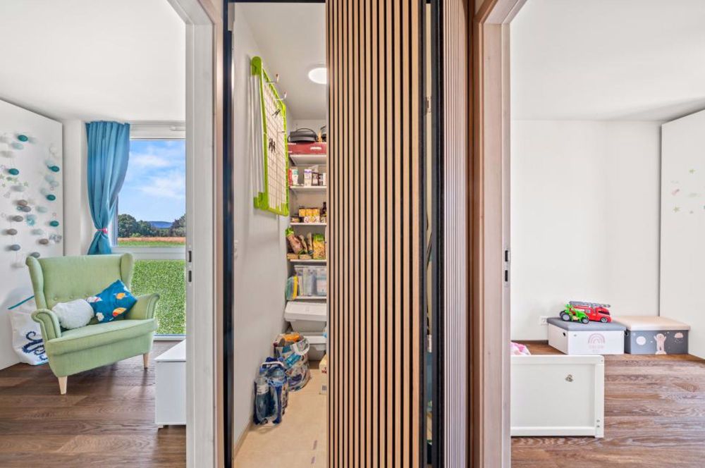Magnifique appartement moderne et luxueux de 4,5 pces - Economat