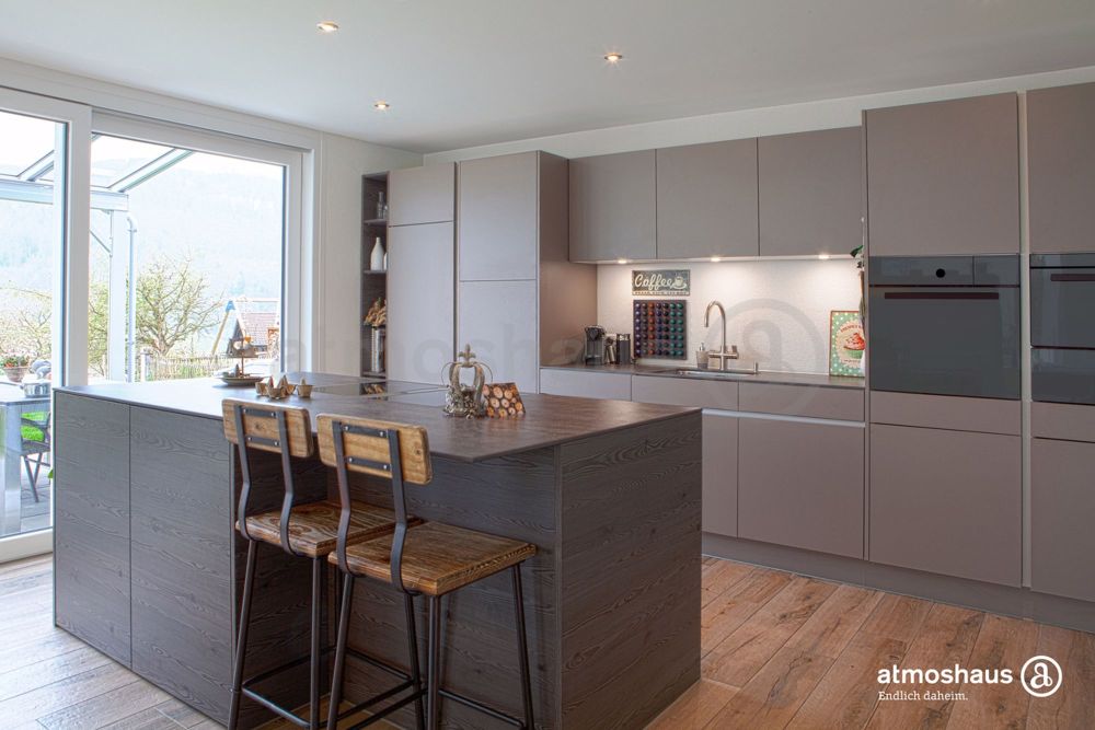 Grosszügiges Neubau EFH in familiärem Quartier an attraktiver Wohnlage - Bild 4