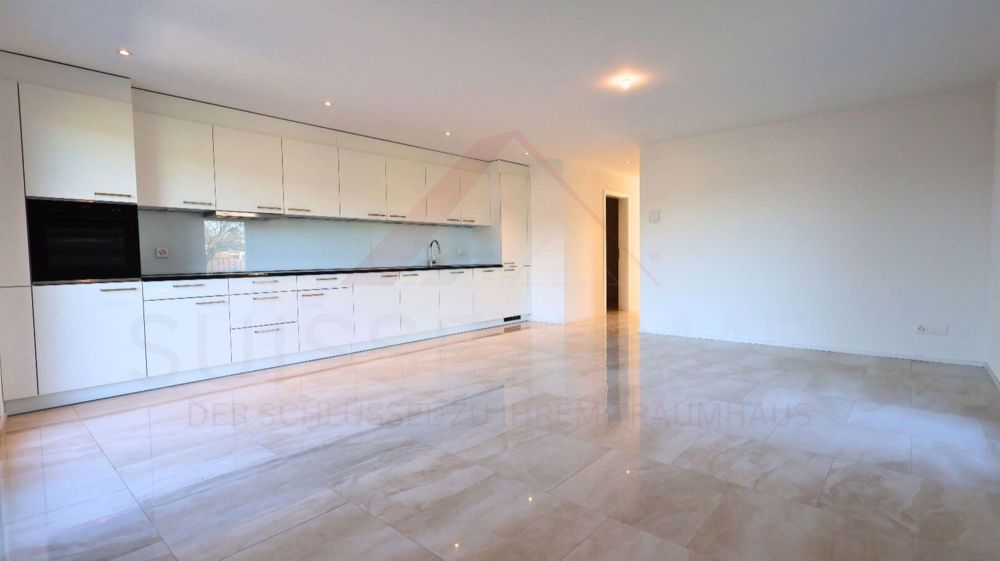 Moderne 3.5-Zimmer-Attikawohnung mit 45m2 Terrasse in Gurmels - Bild 1