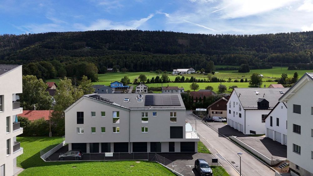 Esprit Villa - Triplex 4,5 Zimmer mit privater Eingang und Garten in Vallorbe - Bild 11