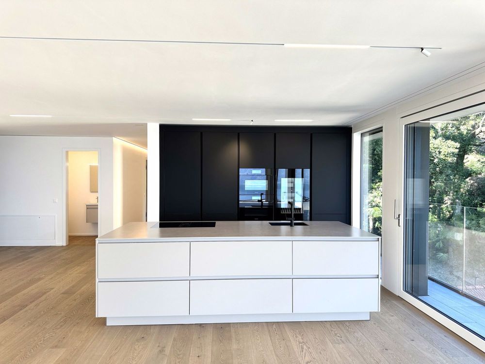 Luxuriöse Wohnung mit atemberaubendem Panoramablick auf den Lago Maggiore (Erst- oder Zweitwohnsitz) - Bild 7