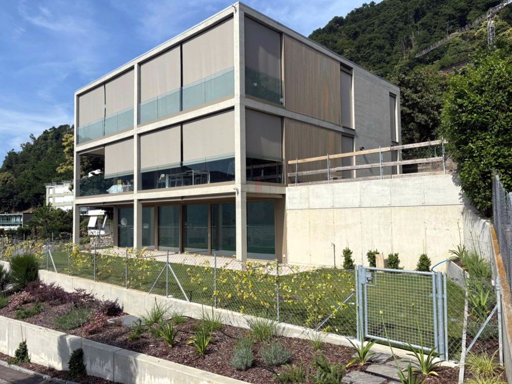 TERRASSE, GARTEN UND BEZAUBERNDER BILCK, WAS WILL MAN NOCH? - Bild 8