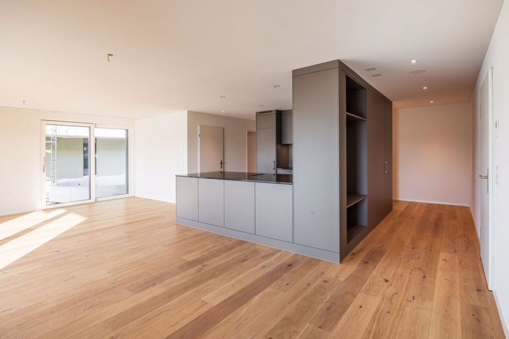 Die perfekte Harmonie zwischen Exklusivität und Individualität - Wohnzimmer/Küche