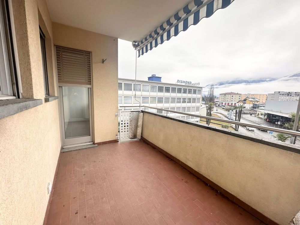 3,5 Lokale renoviert in Losone – strategische Residenz und ideale Investition! - Bild 5