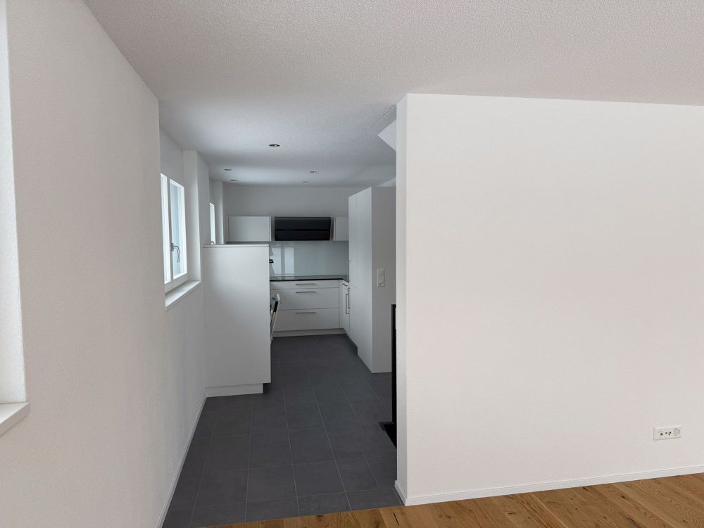 5.5 Zimmer Einfamilienhaus mit Doppelunterstand - Bild 8