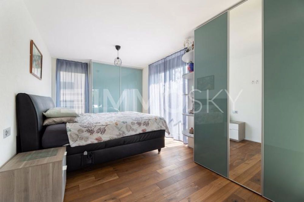 Neuwertige, top moderne Wohnung in Bestlage - Bild 4