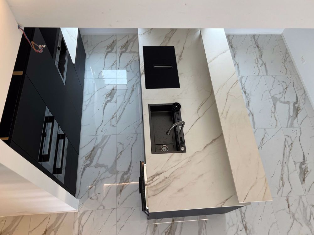 Extravagante Dachwohnung mit Galerie - Bild 11