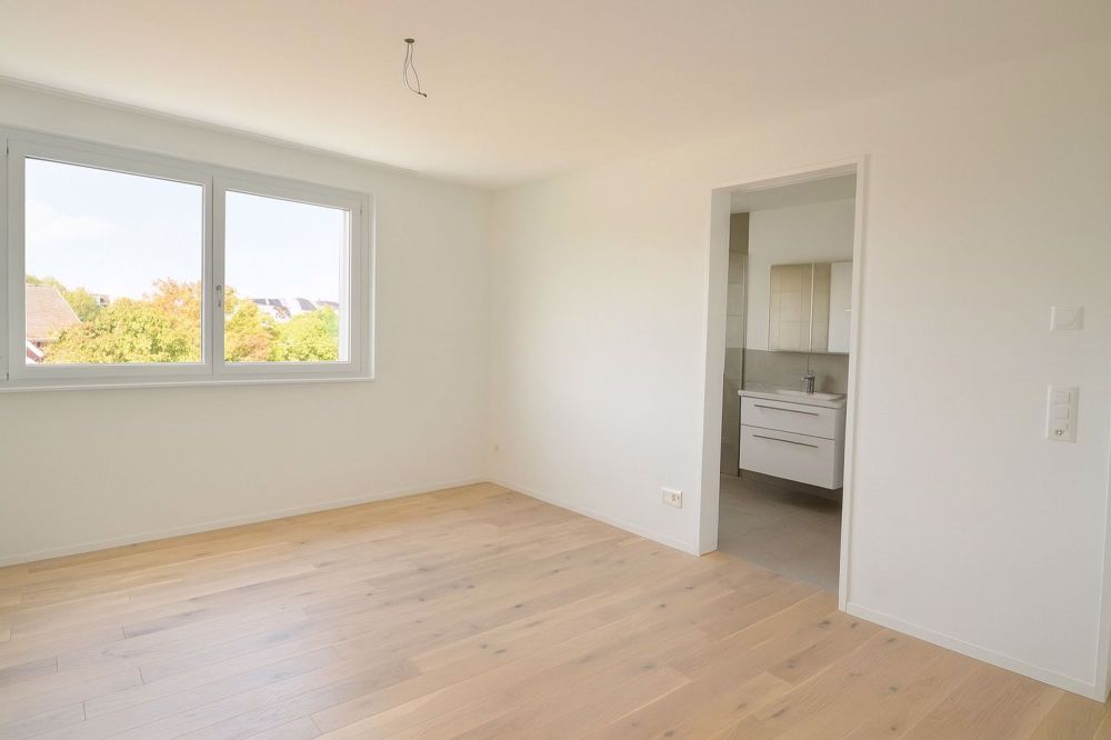 NEUBAU: 3.5 Zimmer Erdgeschosswohnung mit 274m² Gartenanteil! - Bild 6