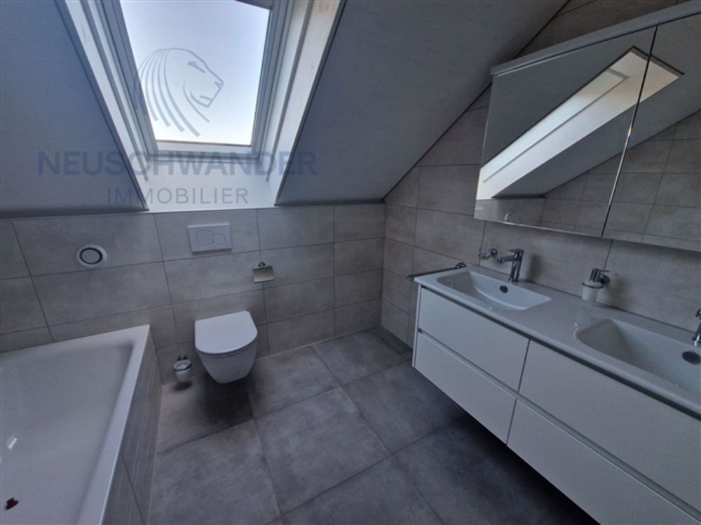 Brandneu und geräumig selten auf dem Markt - Bild 12