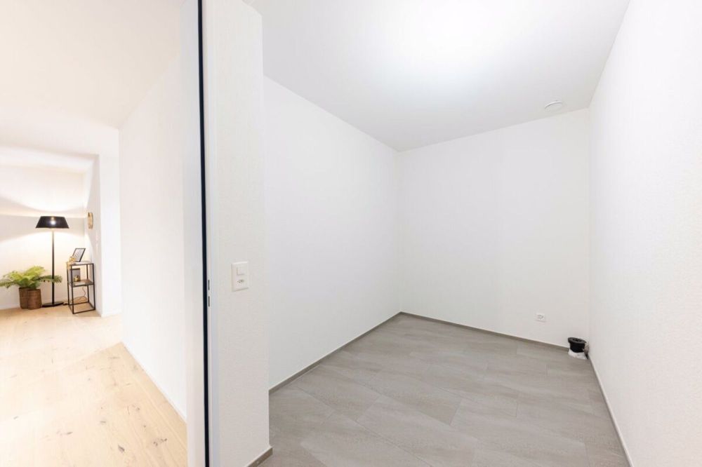 ERSTBEZUG - Gartenwohnung mit Seeblick - Bild 12