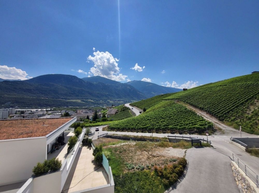 SIERRE Spacieux appartement de standing Immeuble PPE de 2 lots - Bild 1