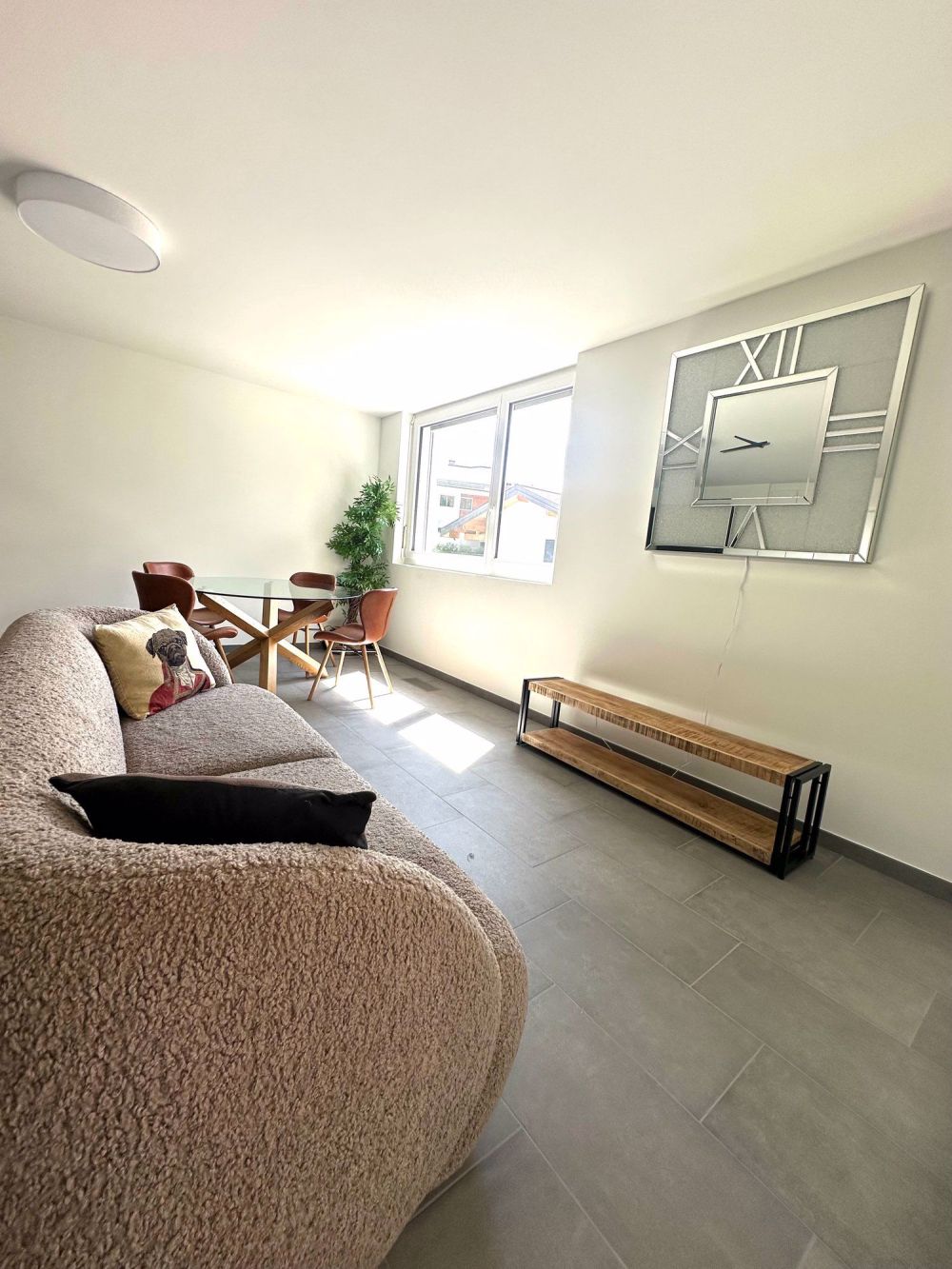 Zu verkaufen: Superbe 2,5 Zimmer-Wohnung in Crans-Montana, nur wenige Schritte von den Pisten entfernt - Bild 12
